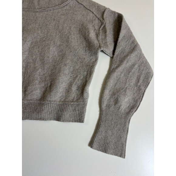 Free People Crop Sweater Womens Small Stone Gray Ribbed Hem & Cuff Long Sleeve - Picture 5 of 7